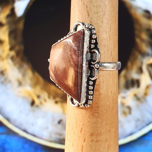 Reddish Brown Jasper Gemstone Sterling Silver Plated Ring Size 8 - Picture 6 of 11
